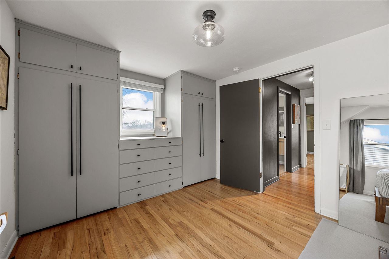2723 E Court Street Iowa City IA 52245