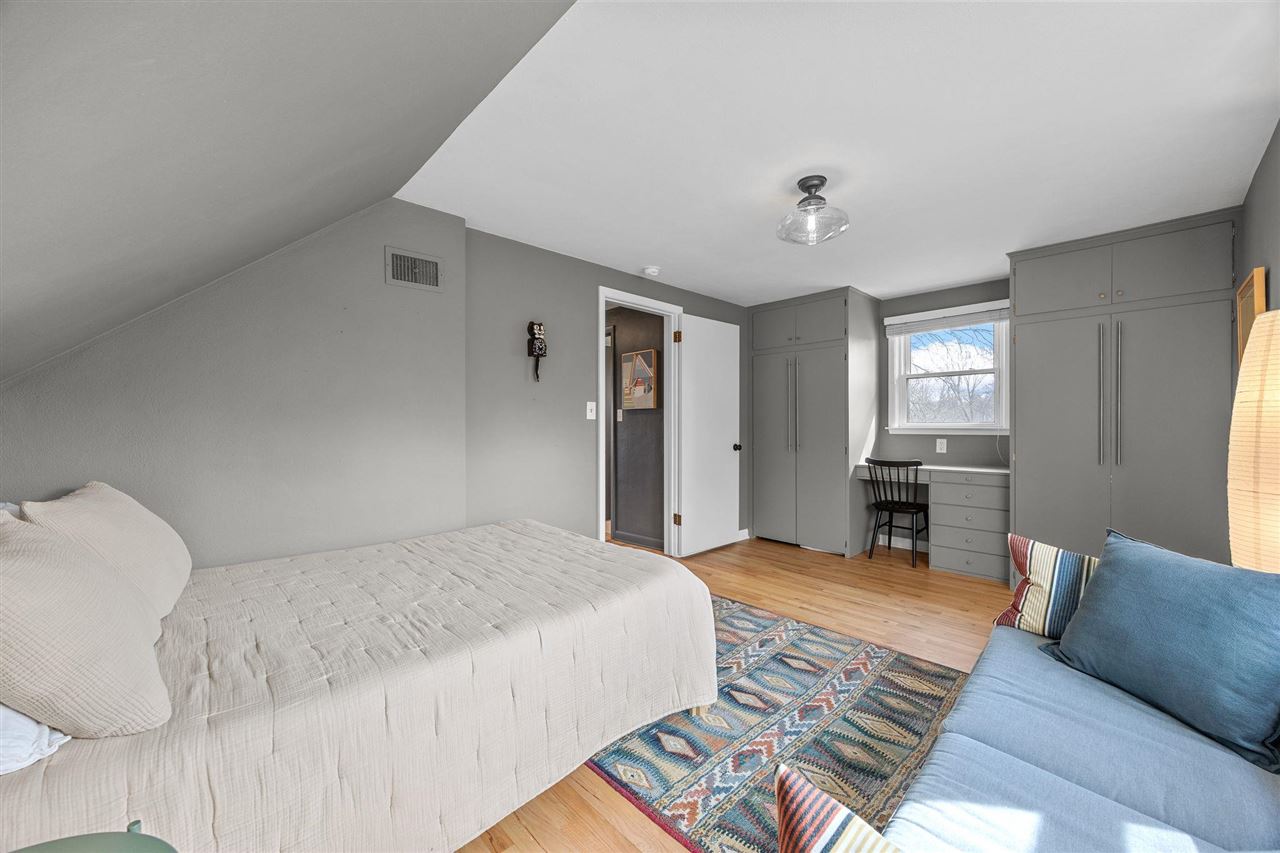 2723 E Court Street Iowa City IA 52245