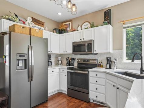 1348 Woolridge Drive Coralville IA 52241