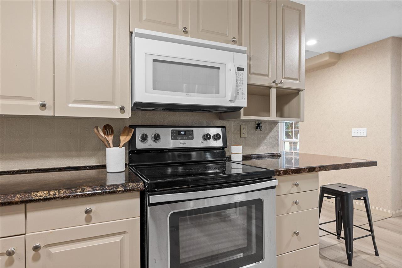 1108 E 3rd Street Anamosa IA 52205