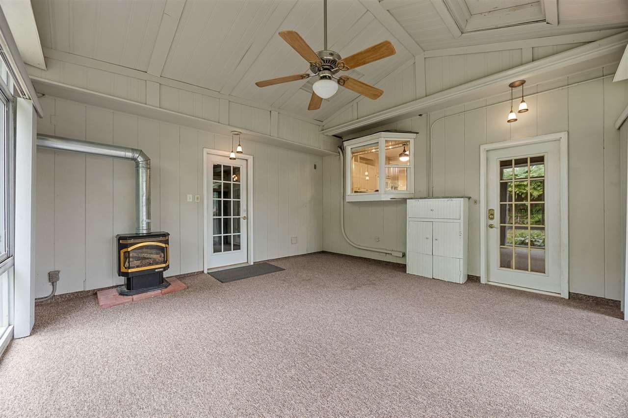 1108 E 3rd Street Anamosa IA 52205