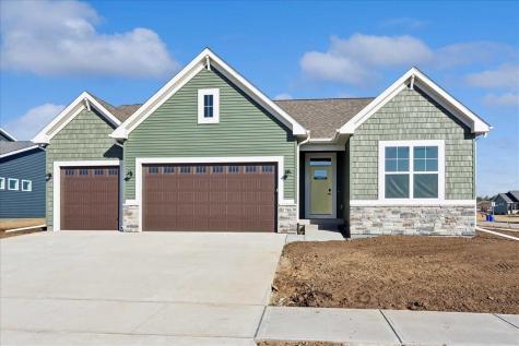 1010 Linden Lane Ely IA 52227