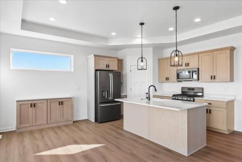 1010 Linden Lane Ely IA 52227