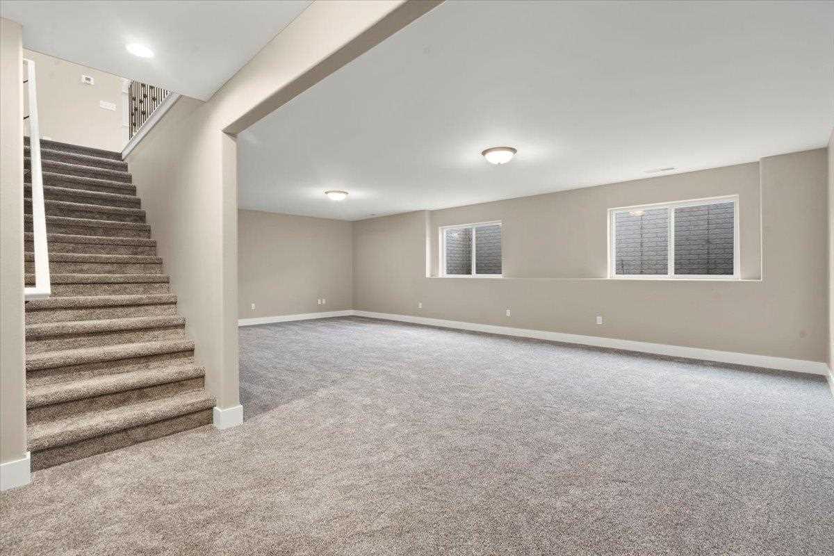 100 S Seven Oaks North Liberty IA 52317