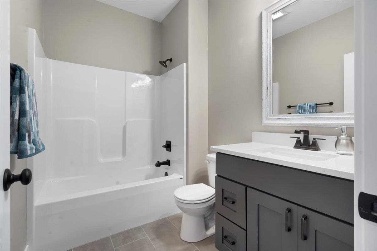 100 S Seven Oaks North Liberty IA 52317