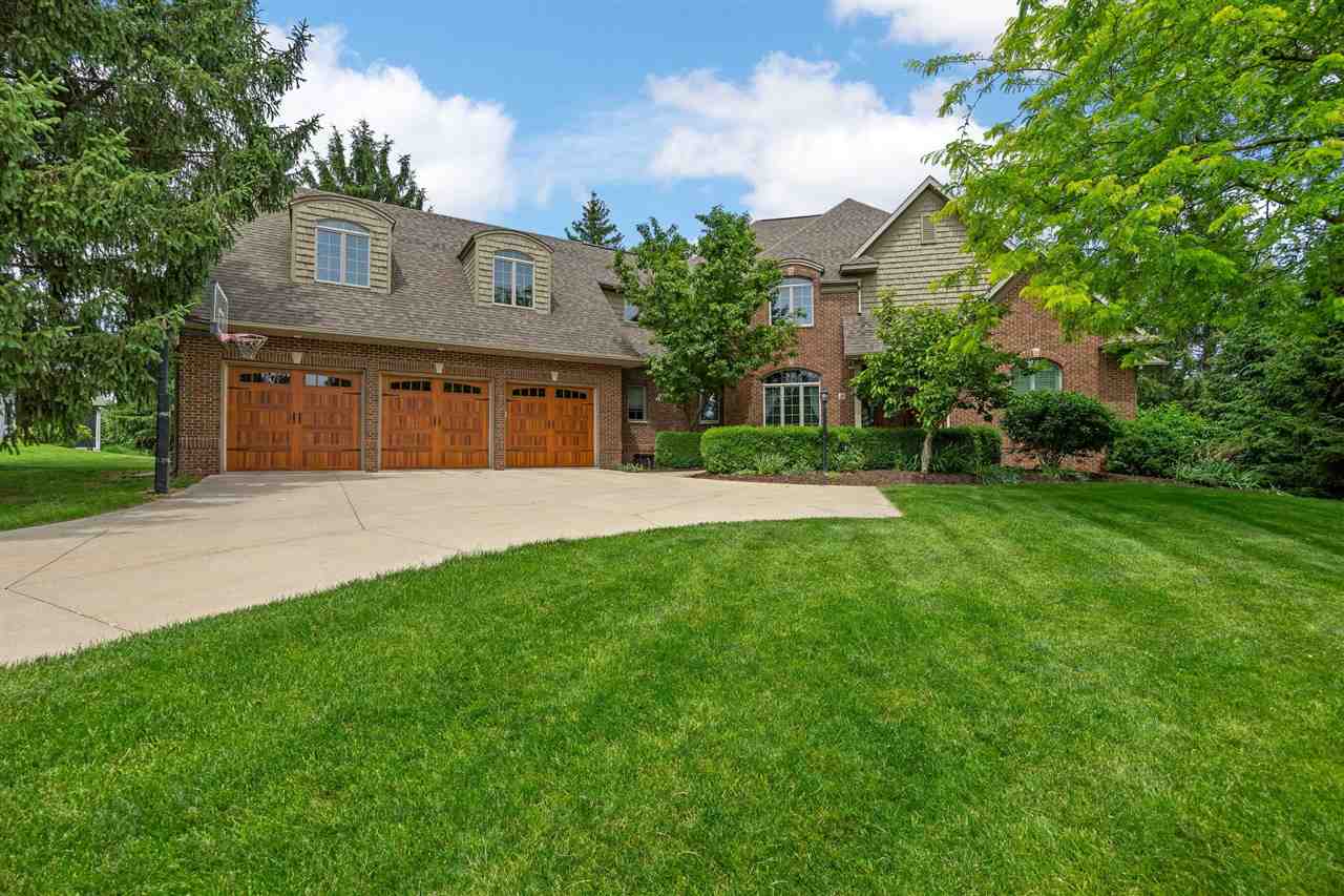 20 Cherry Lane NE Iowa City IA 52240