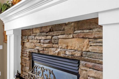 20 Cherry Lane NE Iowa City IA 52240