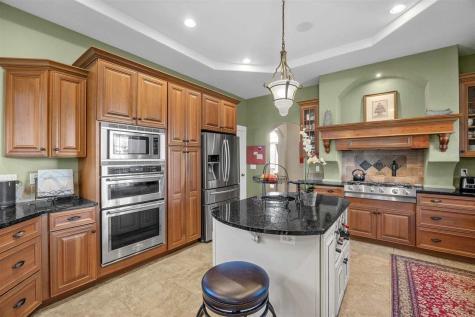 20 Cherry Lane NE Iowa City IA 52240