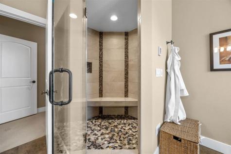 20 Cherry Lane NE Iowa City IA 52240
