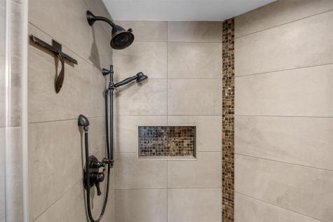 20 Cherry Lane NE Iowa City IA 52240
