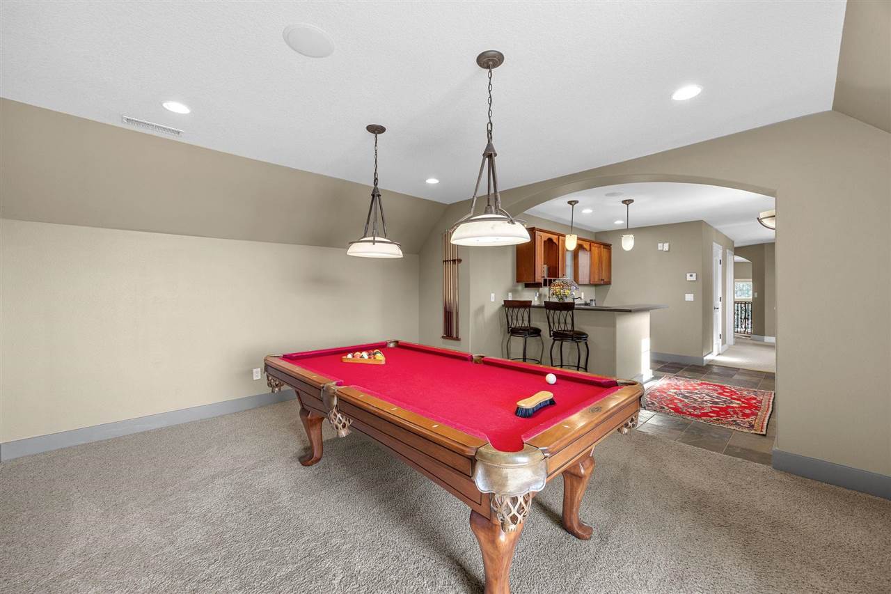 20 Cherry Lane NE Iowa City IA 52240