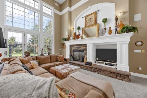 20 Cherry Lane NE Iowa City IA 52240