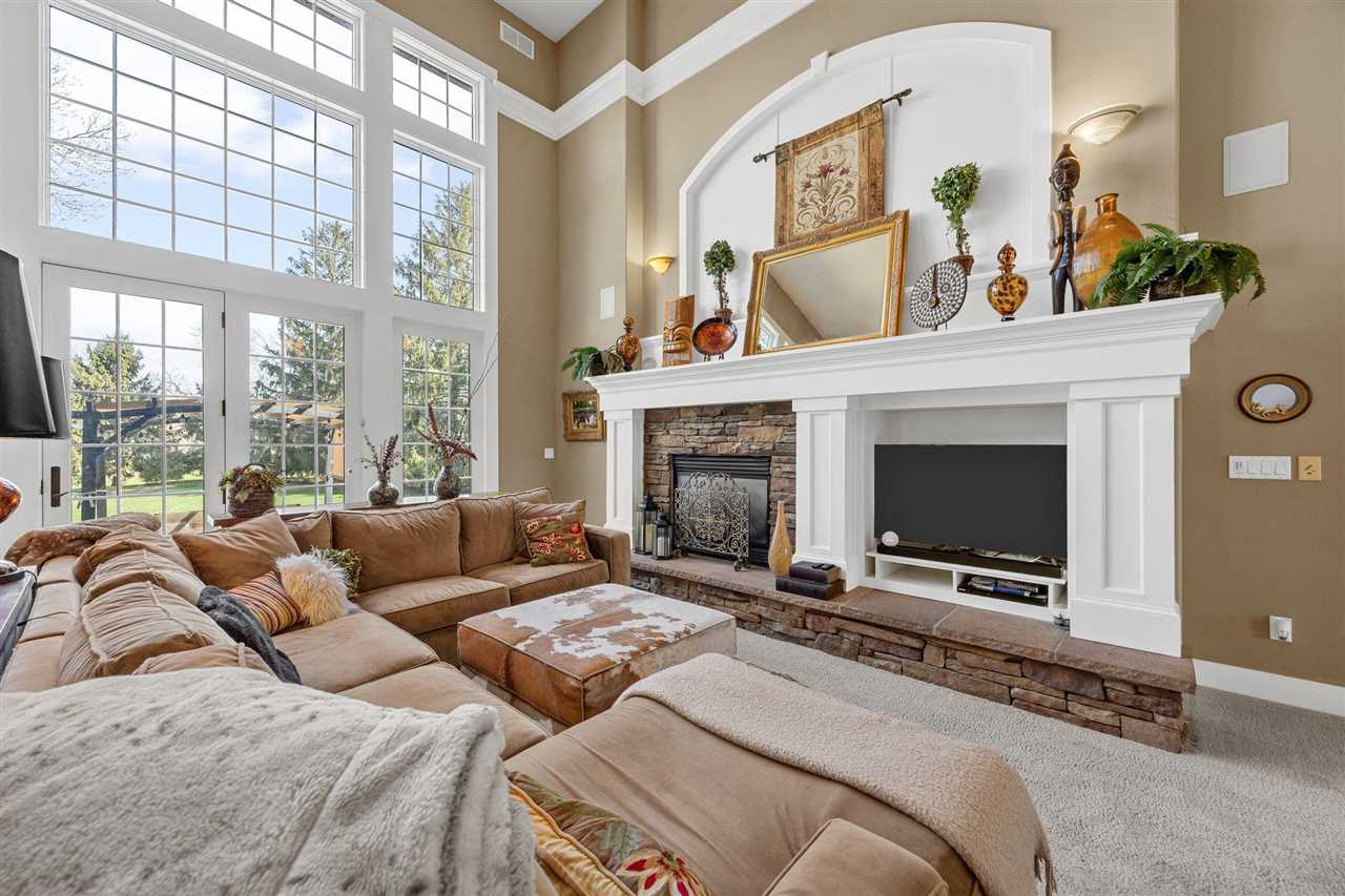 20 Cherry Lane NE Iowa City IA 52240
