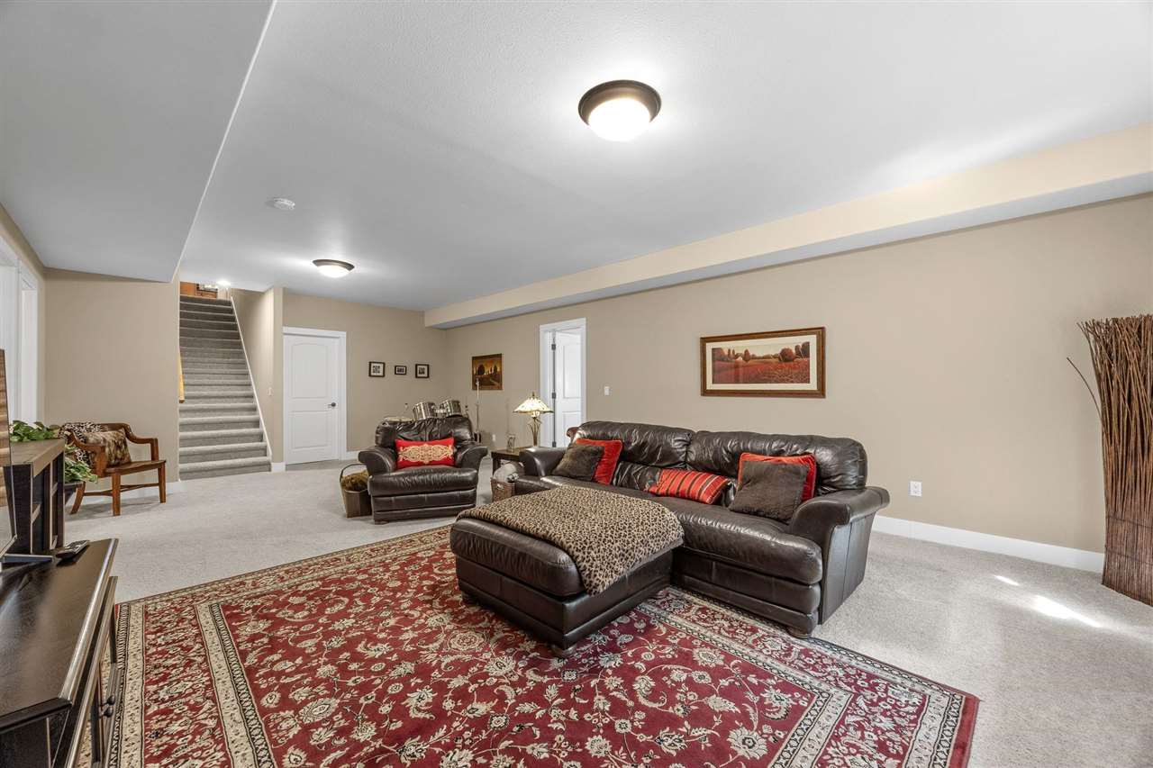 20 Cherry Lane NE Iowa City IA 52240