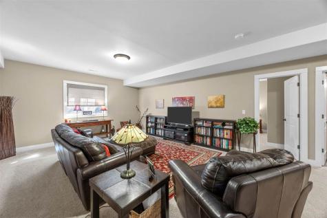 20 Cherry Lane NE Iowa City IA 52240