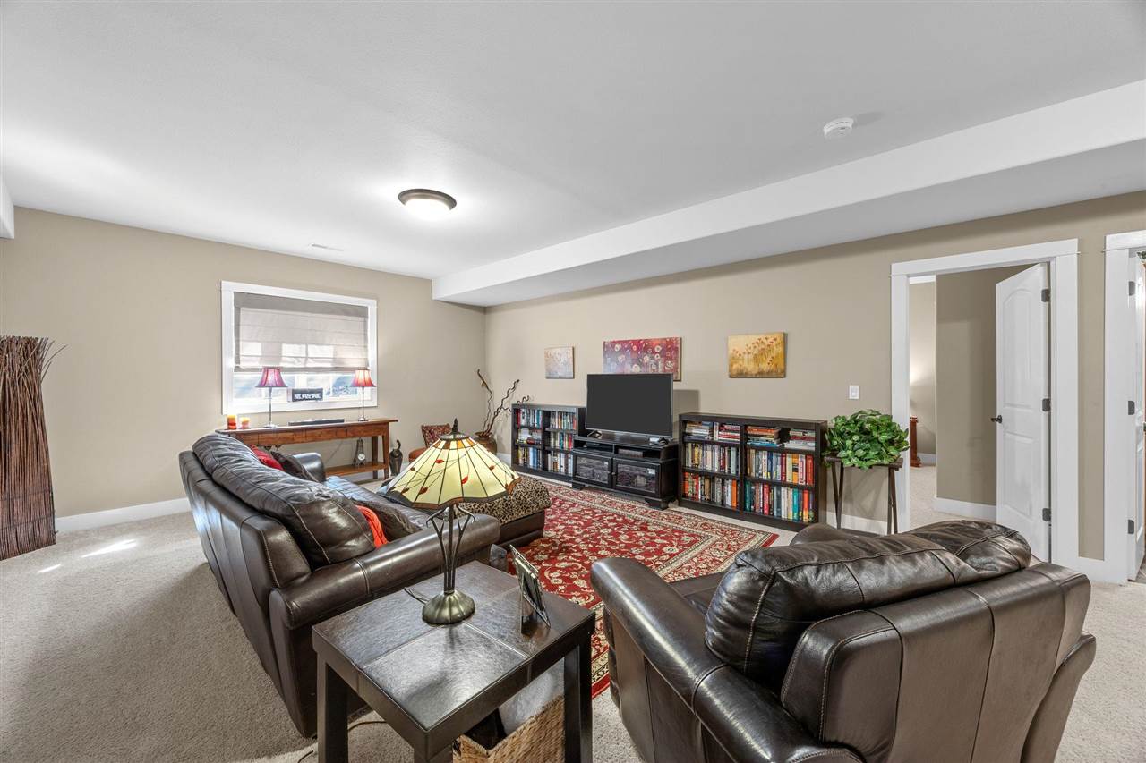 20 Cherry Lane NE Iowa City IA 52240