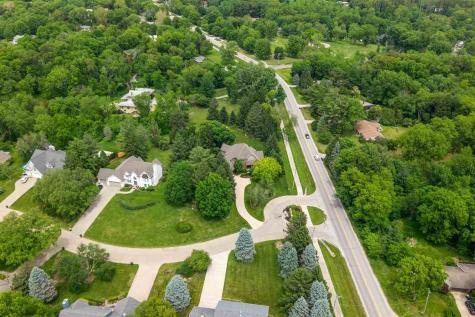 20 Cherry Lane NE Iowa City IA 52240