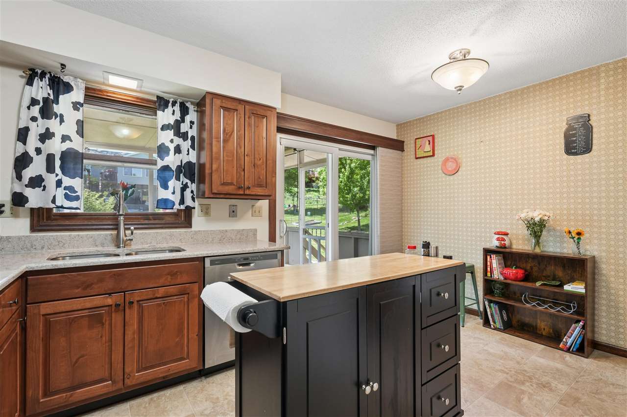 5201 Broadlawn Drive SE Cedar Rapids IA 52403