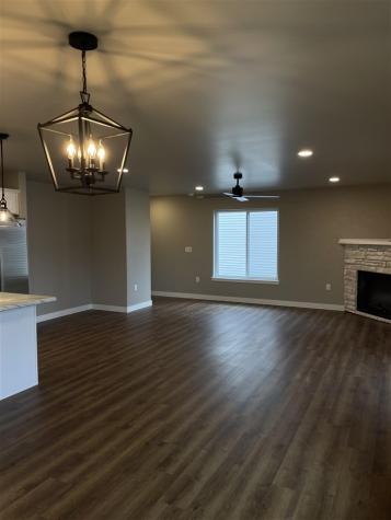3340 Loethen Lane Coralville IA 52241