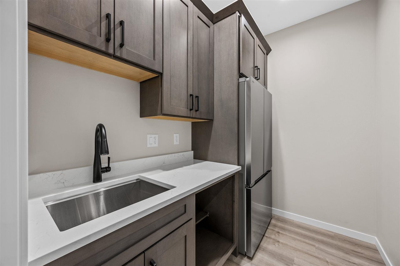 620 Rock Ridge Road Tiffin IA 52340