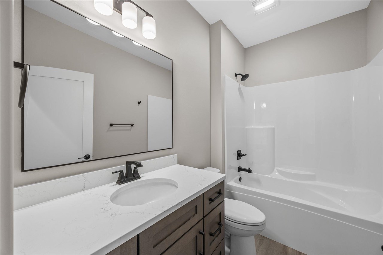 620 Rock Ridge Road Tiffin IA 52340