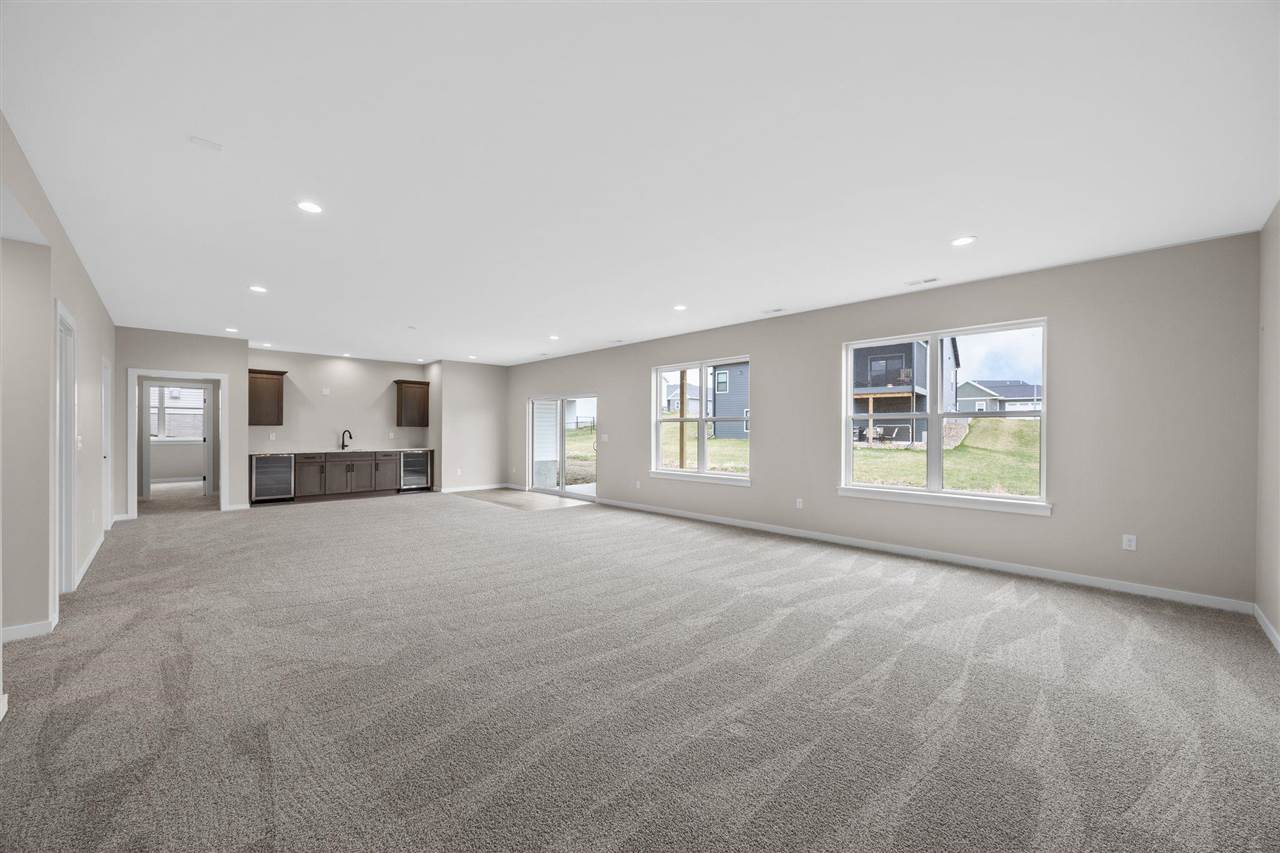 620 Rock Ridge Road Tiffin IA 52340