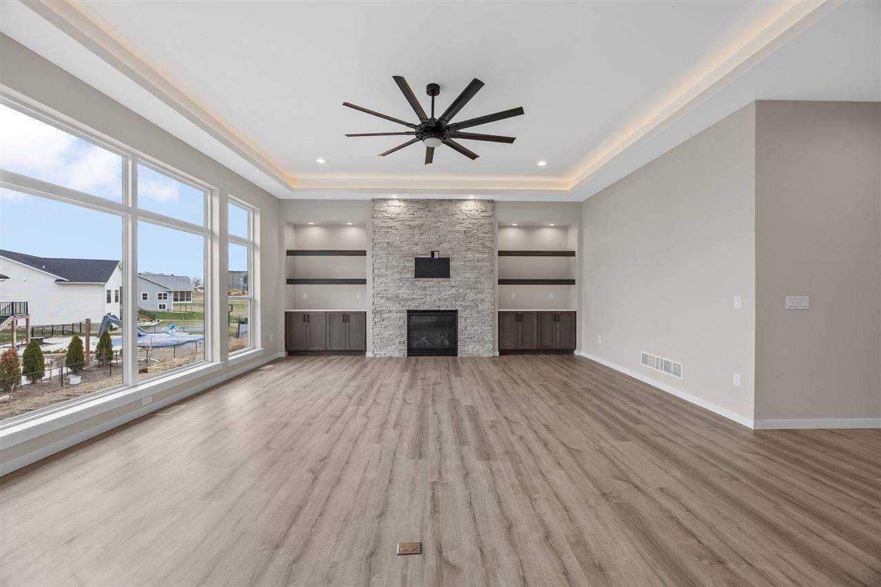 620 Rock Ridge Road Tiffin IA 52340