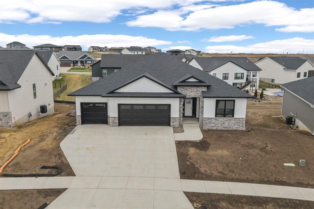 620 Rock Ridge Road Tiffin IA 52340