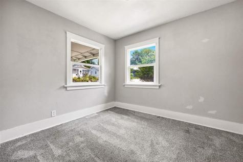 1311 K Avenue NE Cedar Rapids IA 52402