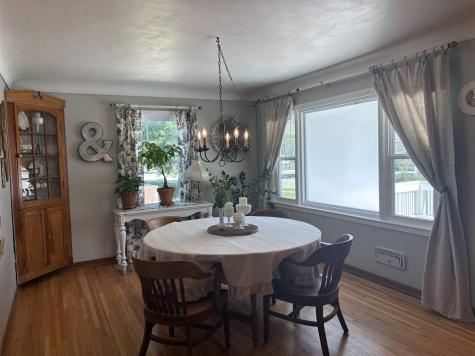 1818 NW B Avenue Cedar Rapids IA 52405