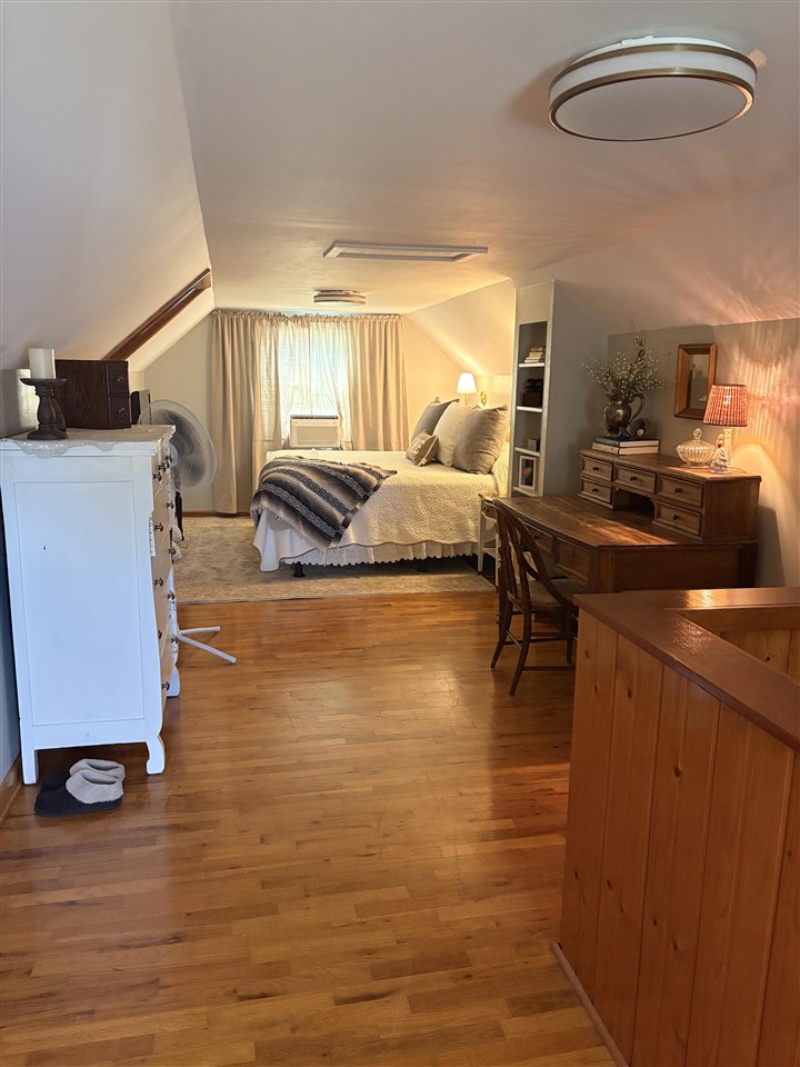 1818 NW B Avenue Cedar Rapids IA 52405