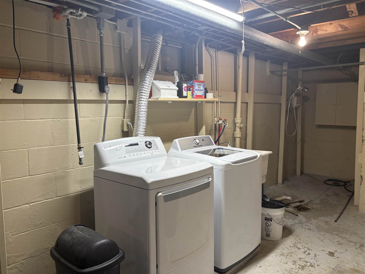 1818 NW B Avenue Cedar Rapids IA 52405