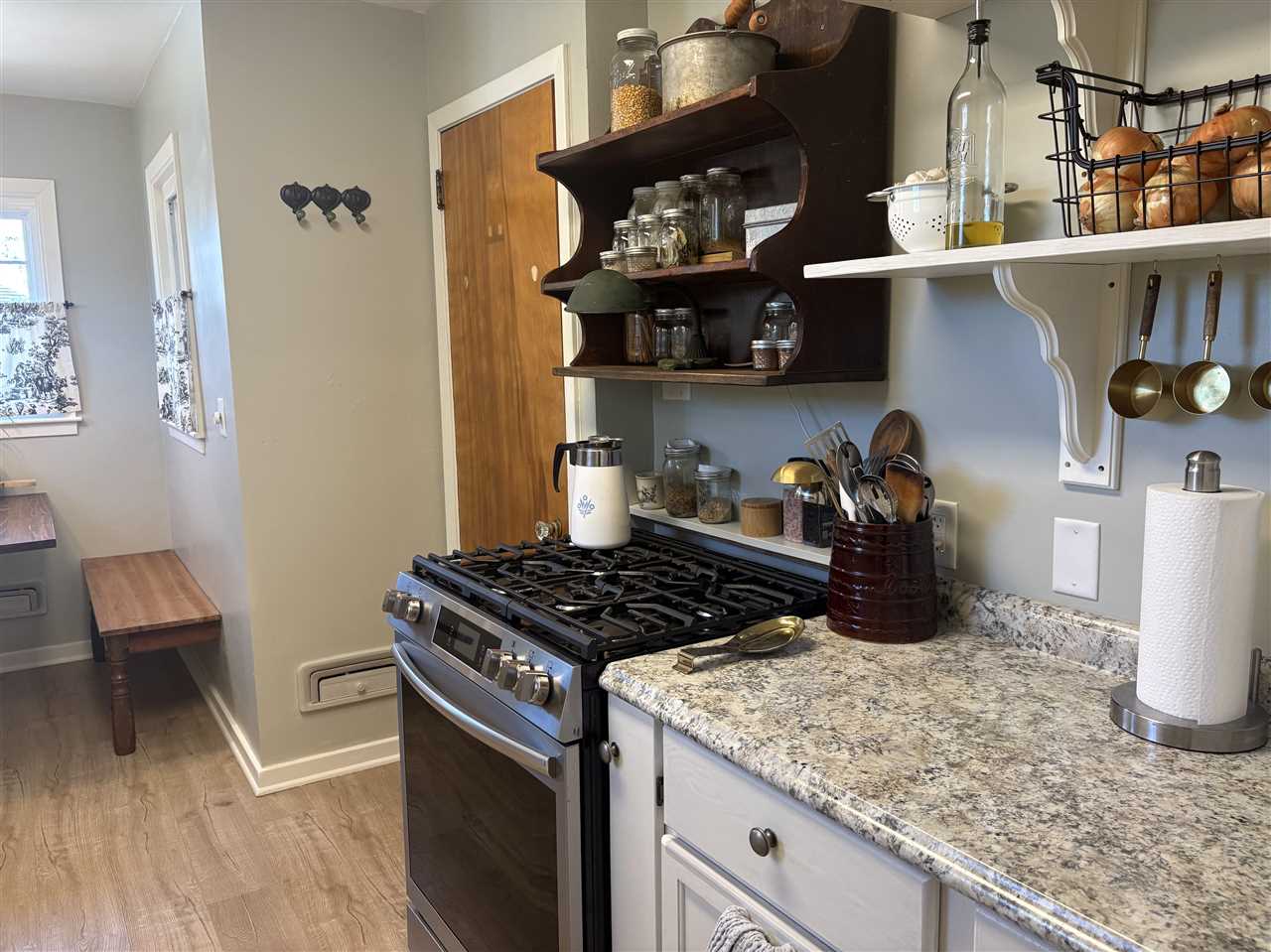 1818 NW B Avenue Cedar Rapids IA 52405