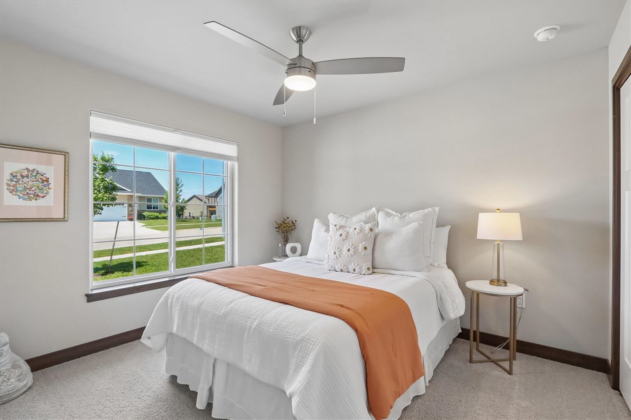712 Creekside Drive Tiffin IA 52340