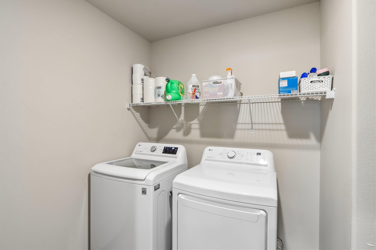 712 Creekside Drive Tiffin IA 52340