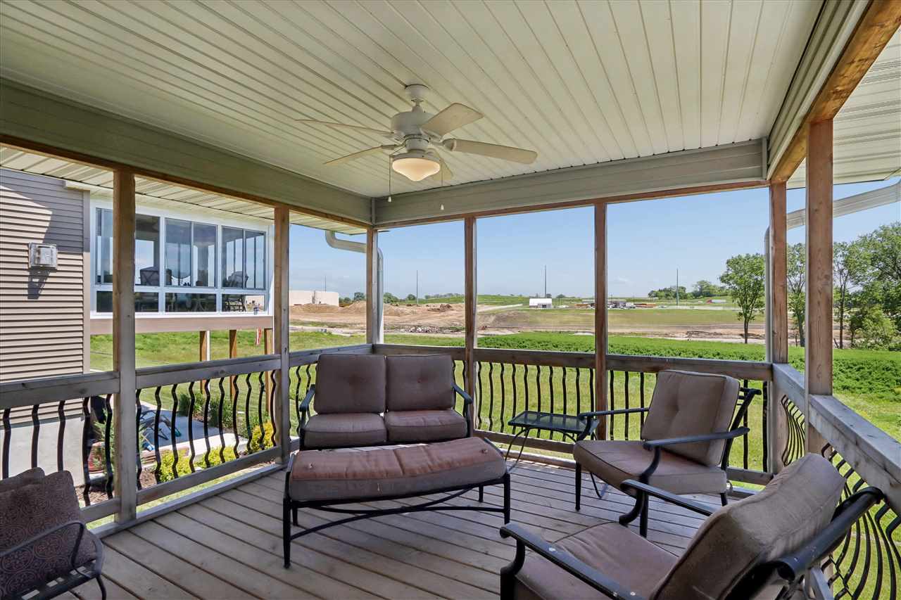 712 Creekside Drive Tiffin IA 52340