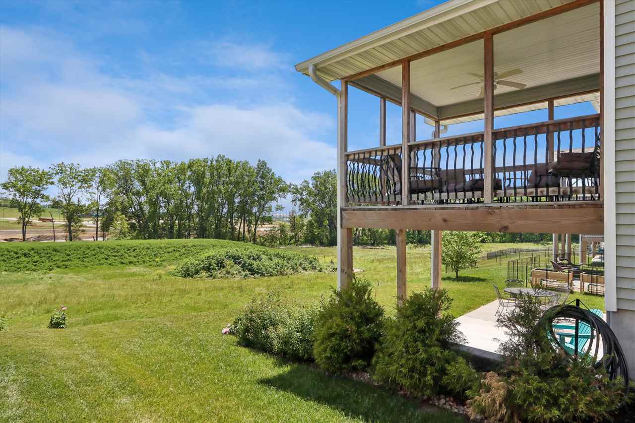 712 Creekside Drive Tiffin IA 52340