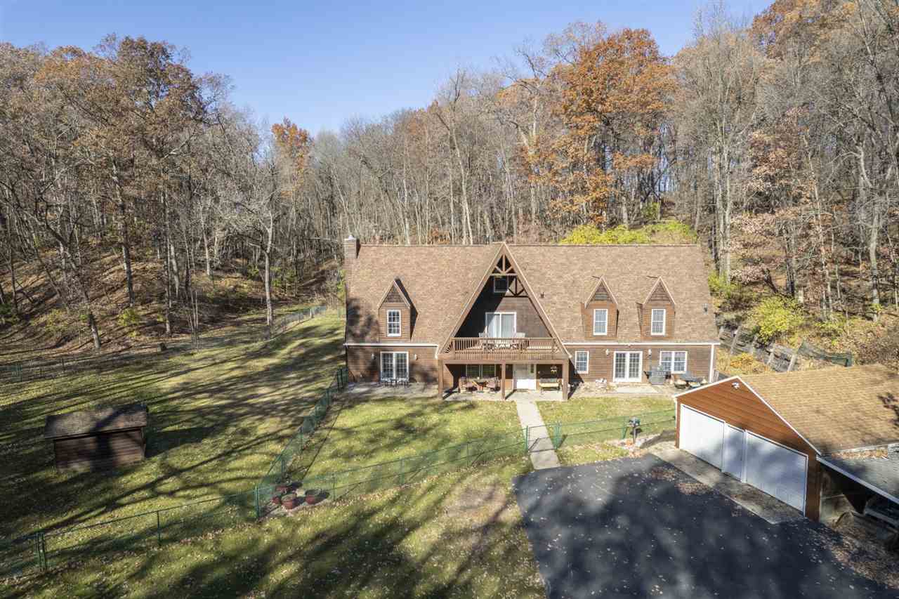 3098 Sandy Beach Road Solon IA 52333
