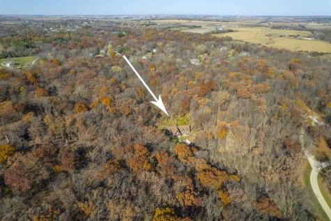 3098 Sandy Beach Road Solon IA 52333