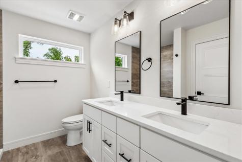 1212 Timber Trail Solon IA 52333