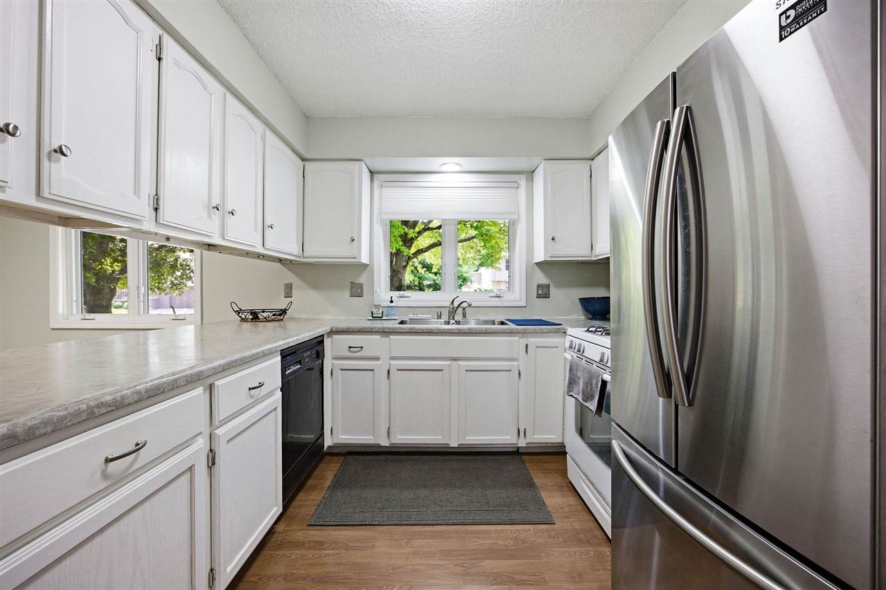 1046 Briar Drive Iowa City IA 52240