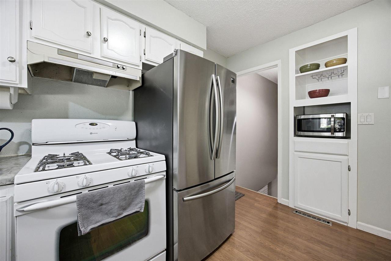 1046 Briar Drive Iowa City IA 52240