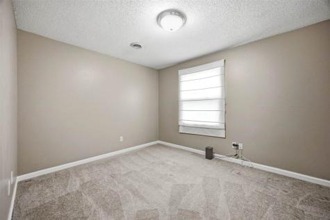 1046 Briar Drive Iowa City IA 52240