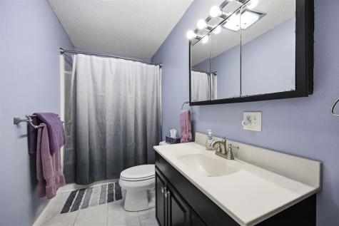 1046 Briar Drive Iowa City IA 52240