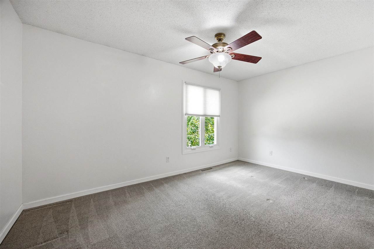1046 Briar Drive Iowa City IA 52240