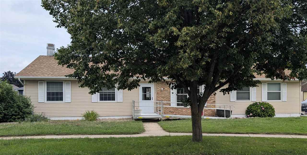 6664 Sand Court SW Cedar Rapids IA 52404