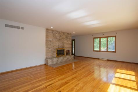 347 Koser Avenue Iowa City IA 52246