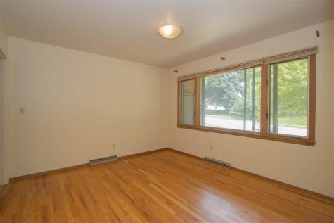 347 Koser Avenue Iowa City IA 52246