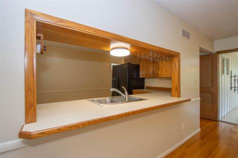 347 Koser Avenue Iowa City IA 52246