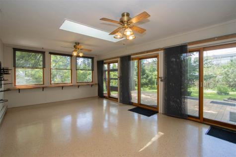 347 Koser Avenue Iowa City IA 52246